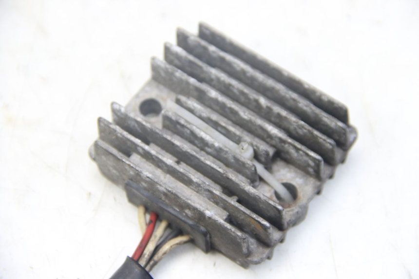 photo de CHARGING REGULATOR YAMAHA SR 125 (1982 - 2003)