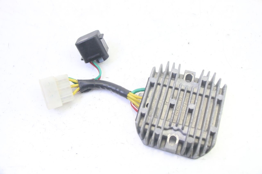 photo de CHARGING REGULATOR PIAGGIO ZIP 4T 50 (2018 - 2020) - Main view