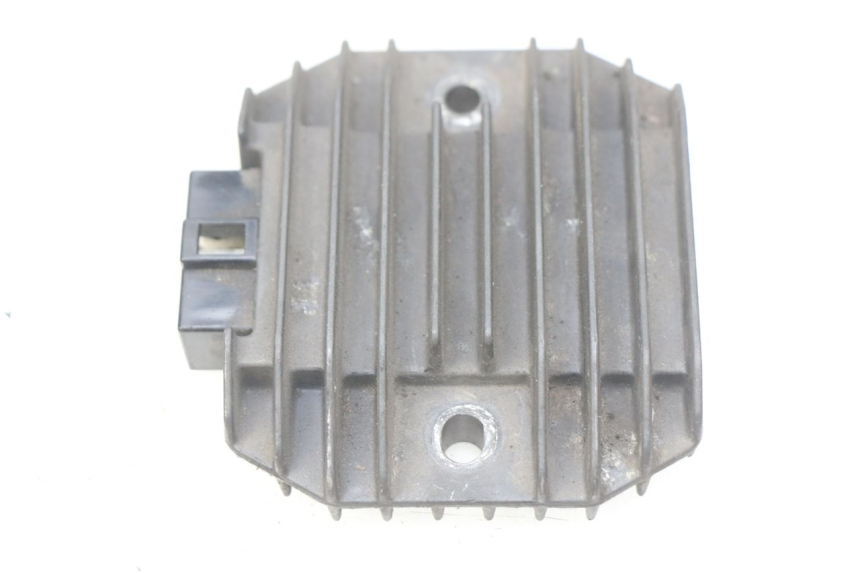 photo de REGULATOR KAWASAKI ZR7 ZR-7 S 750 (1999 - 2004)
