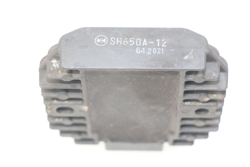 photo de REGULATOR KAWASAKI ZR7 ZR-7 S 750 (1999 - 2004)