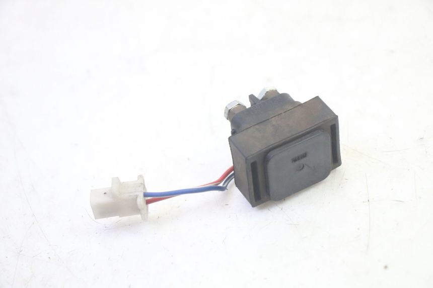 photo de STARTER RELAY SUZUKI BURGMAN 125 (2007 - 2014) - Zoom on usage condition