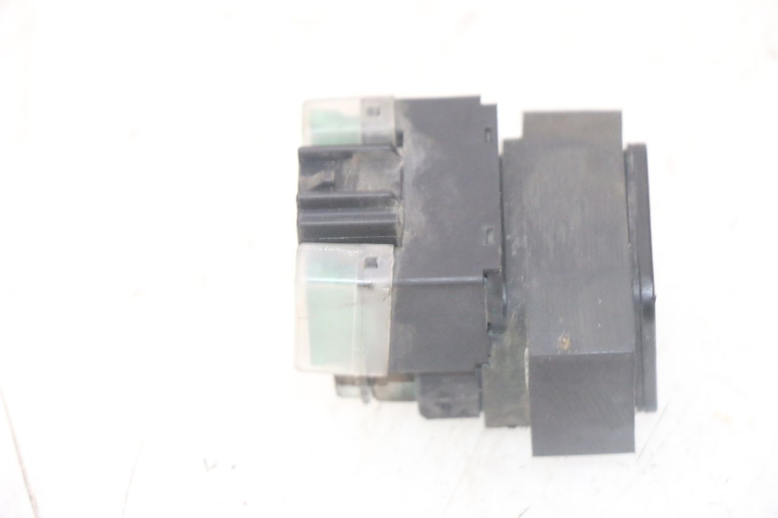 photo de STARTER RELAY YAMAHA FJR ABS 1300 (2006 - 2012) - Technical close-up