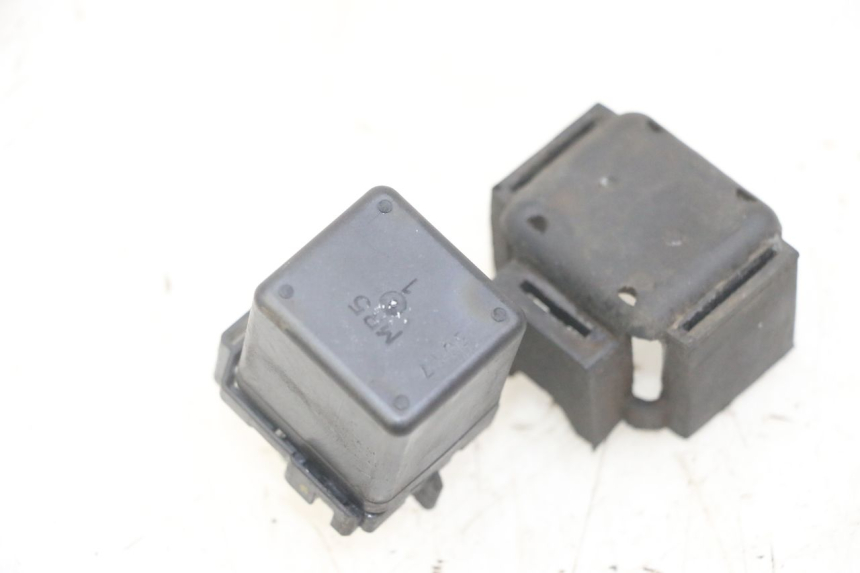 photo de STARTER RELAY HONDA FORZA ABS 300 (2013 - 2019)