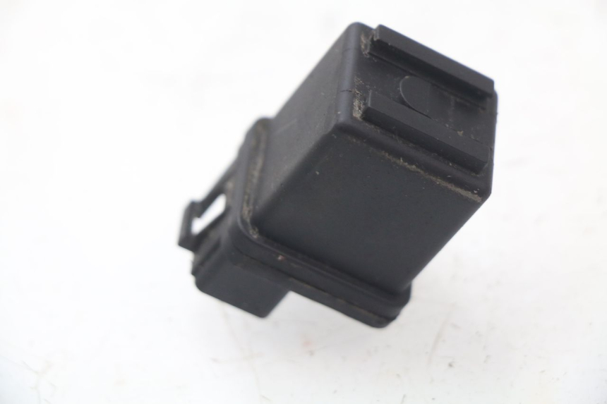 photo de STARTER RELAY PEUGEOT KISBEE 2T 50 (2010 - 2017)