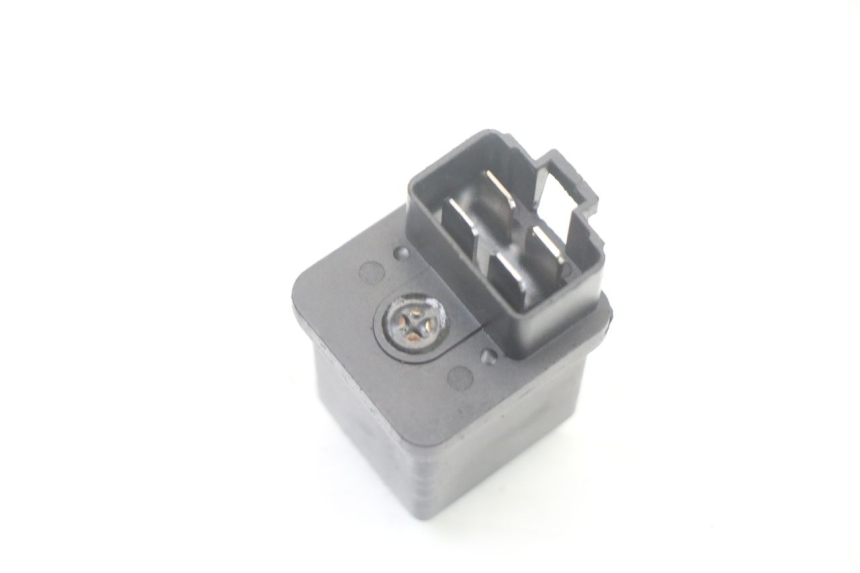 photo de STARTER RELAY PEUGEOT KISBEE 4T 50 (2018 - 2022)