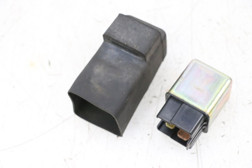 photo de STARTER RELAY HONDA NSR R 125 (1994 - 2003) - Alternative perspective
