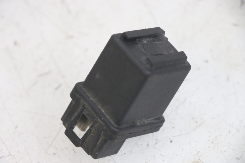 photo de STARTER RELAY PEUGEOT KISBEE 4T 50 (2010 - 2017)