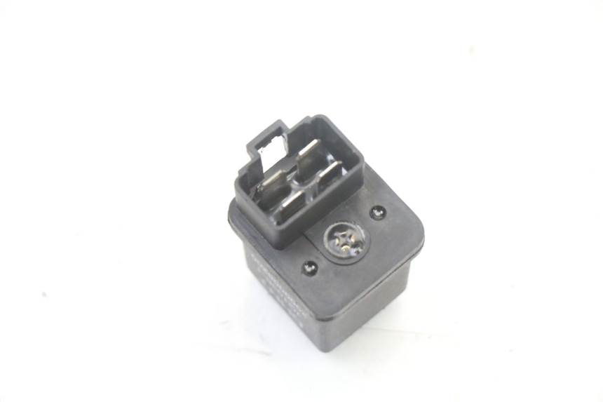 photo de STARTER RELAY PEUGEOT KISBEE 4T 50 (2018 - 2022)