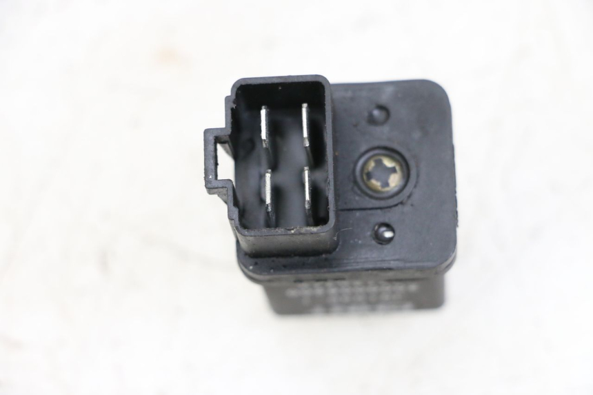 photo de STARTER RELAY PEUGEOT SPEEDFIGHT 4 2T 50 (2015 - 2019)