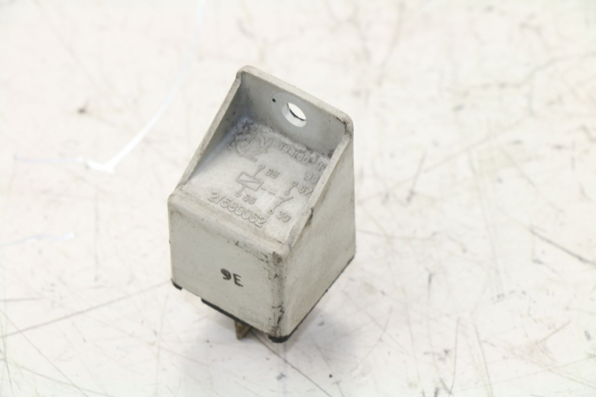 photo de STARTER RELAY GILERA RUNNER 50 (1999 - 2005)