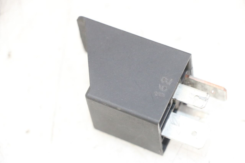 photo de STARTER RELAY PEUGEOT SATELIS 125 (2013 - 2018)