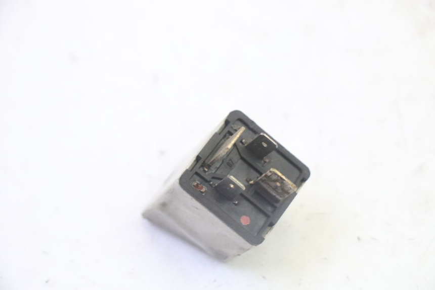 photo de STARTER RELAY PEUGEOT SATELIS 125 (2006 - 2009)