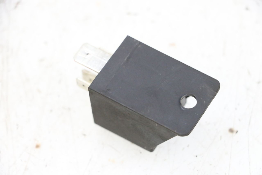 photo de STARTER RELAY PEUGEOT SATELIS 125 (2013 - 2018) - Zoom on usage condition