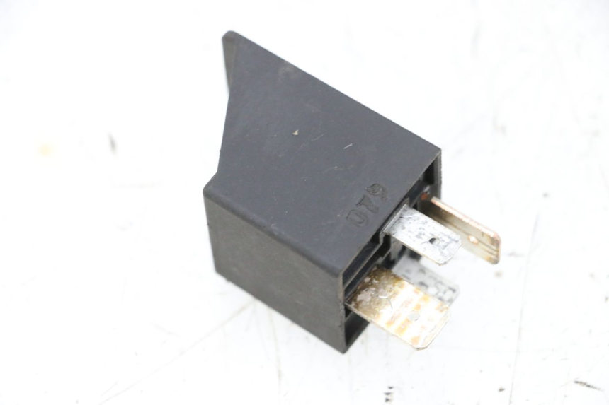 photo de STARTER RELAY PIAGGIO VESPA GTS SUPER IE 125 (2009 - 2016) - Zoom on usage condition