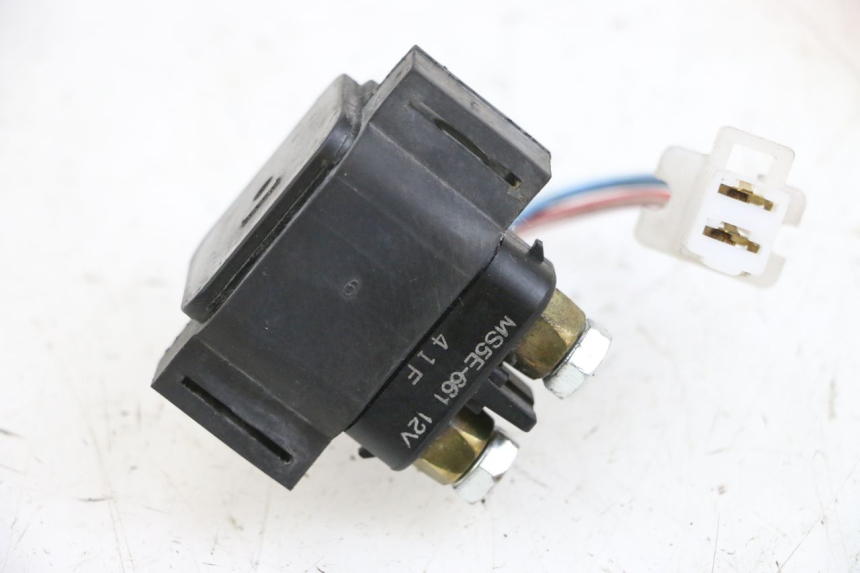 photo de STARTER RELAY YAMAHA YP MAJESTY 125 (2002 - 2006) - Zoom on usage condition