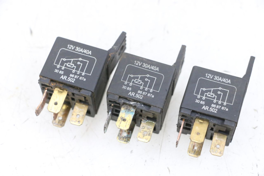 photo de RELAY ADIVA AD3 300 (2014 - 2020)