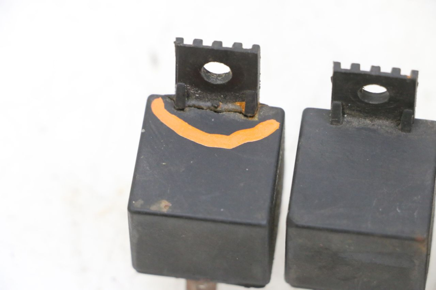 photo de RELAY ADIVA AD3 300 (2014 - 2020)