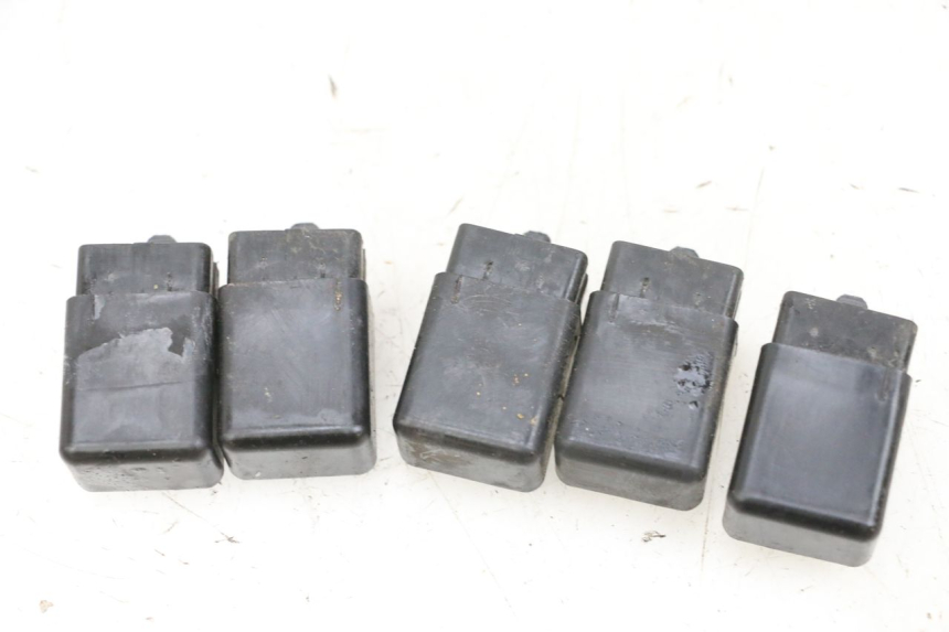 photo de RELAY ADIVA AD3 300 (2014 - 2020)