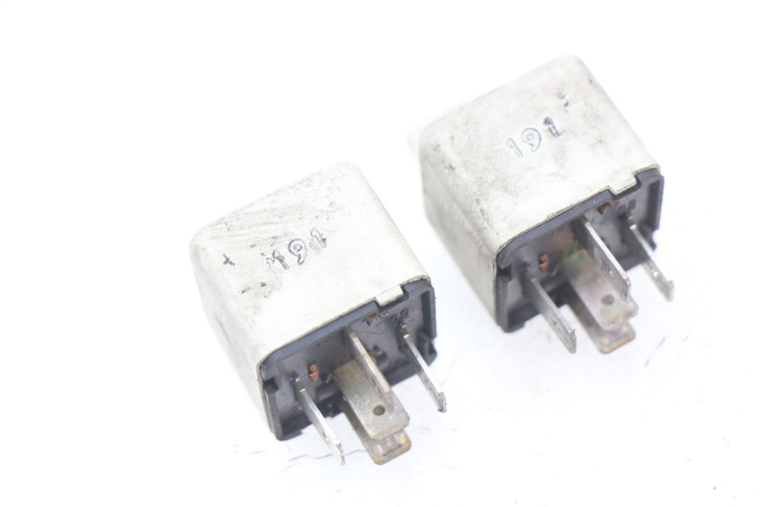 photo de RELAY PIAGGIO BEVERLY 125 (1998 - 2005)