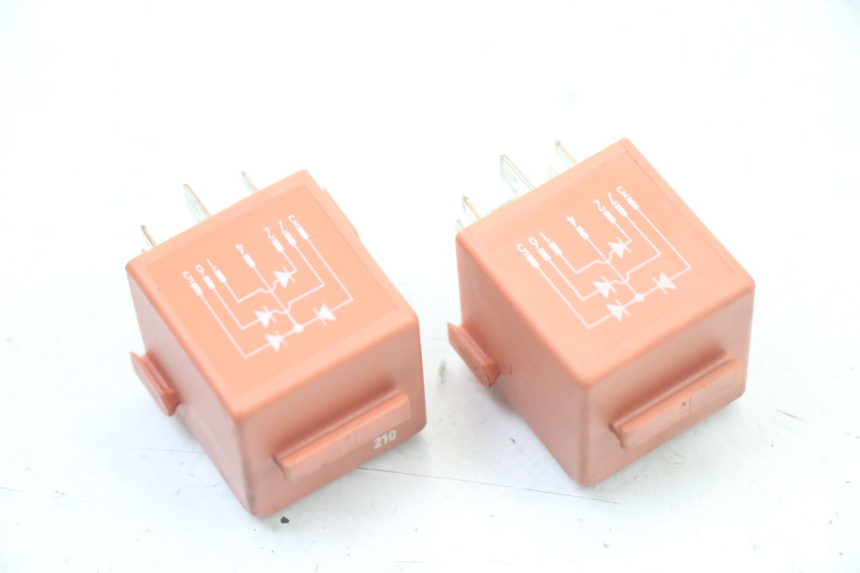 photo de ELECTRICAL RELAY BMW C1 125 (2000 - 2003)