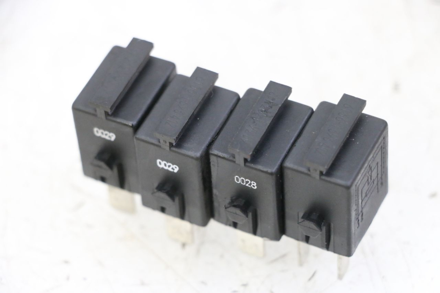 photo de ELECTRICAL RELAY BMW C1 125 (2000 - 2003)