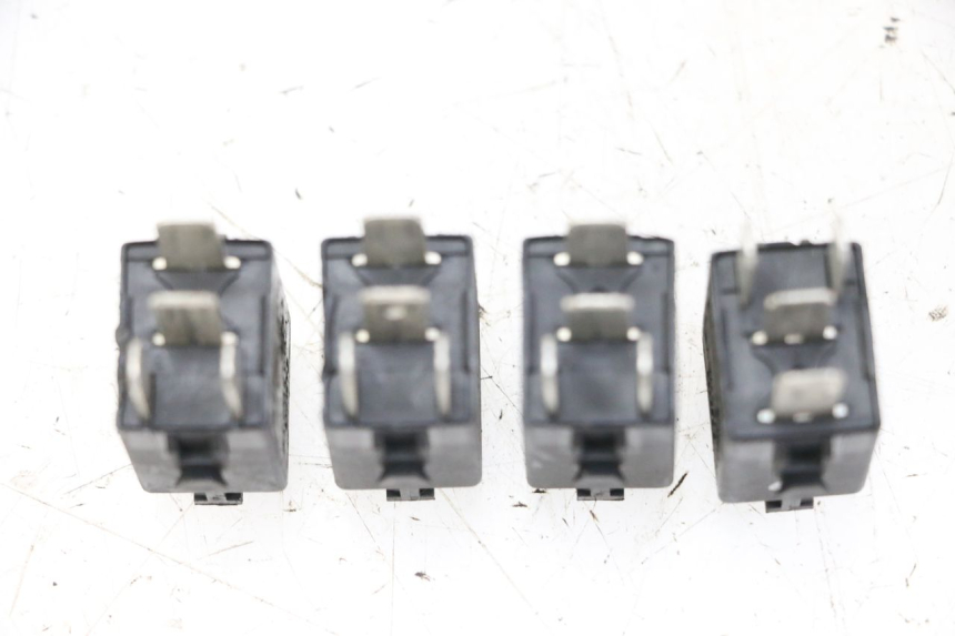 photo de ELECTRICAL RELAY BMW C1 125 (2000 - 2003)