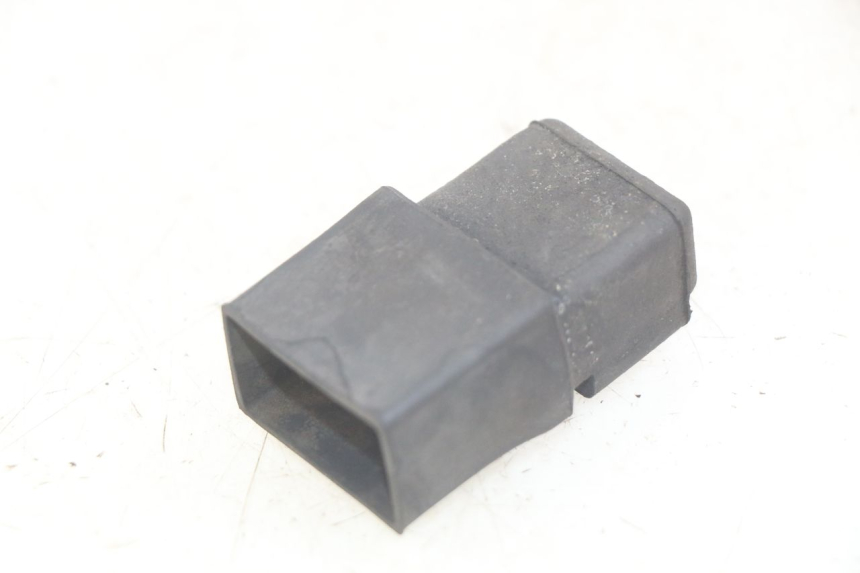 photo de ELECTRICAL RELAY HONDA CBR F SC25 1000 (1989 - 1992)