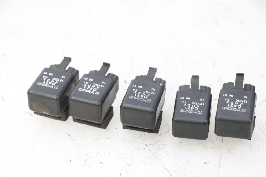 photo de ELECTRICAL RELAY KYMCO DINK STREET 125 (2009 - 2014)