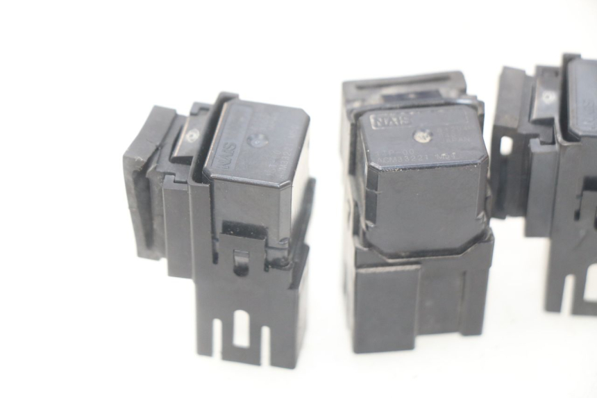 photo de ELECTRIC RELAY YAMAHA FJR ABS 1300 (2016 - 2020)