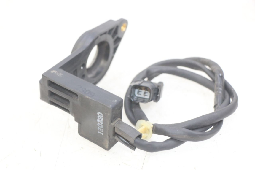 photo de ELECTRICAL RELAY HONDA FJS SILVERWING SILVER WING 400 (2009 - 2016)