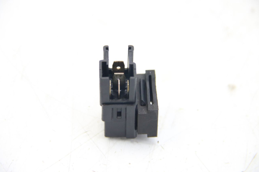 photo de RELAY YAMAHA FZS FAZER 600 (2001 - 2003)