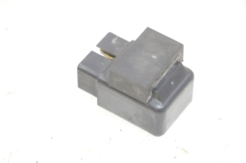 photo de RELAY KAWASAKI GPX R WARBIRD 600 (1988 - 1993) - Component detail