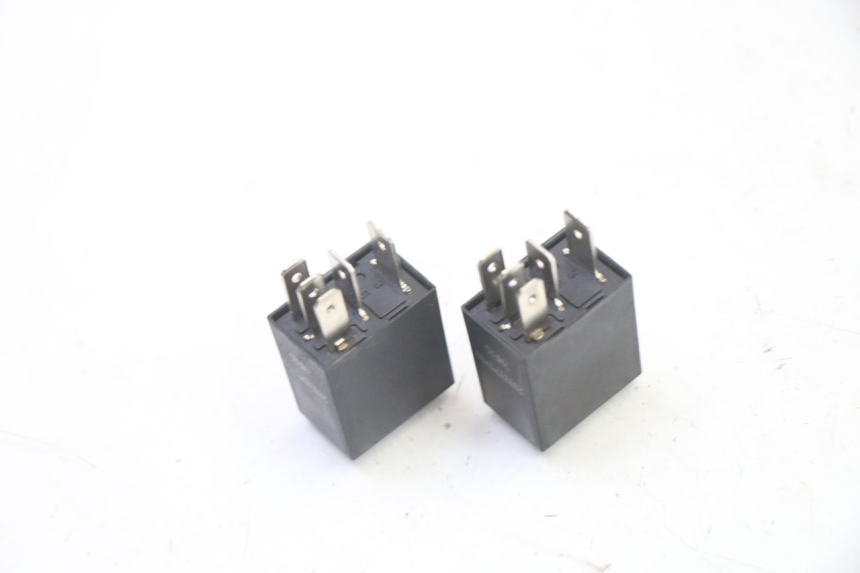 photo de ELECTRICAL RELAY PEUGEOT KISBEE 4T 50 (2018 - 2022)
