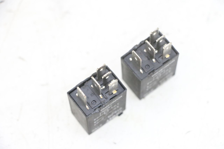photo de ELECTRICAL RELAY PEUGEOT KISBEE 4T 50 (2018 - 2022) - Zoom on usage condition