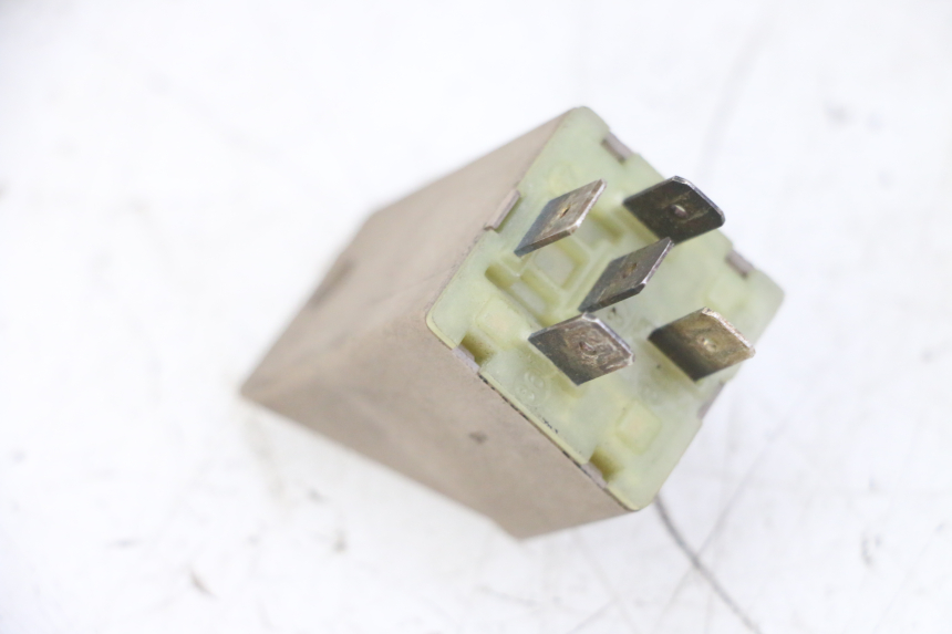 photo de ELECTRICAL RELAY PIAGGIO MP3 LT 400 (2007 - 2012)