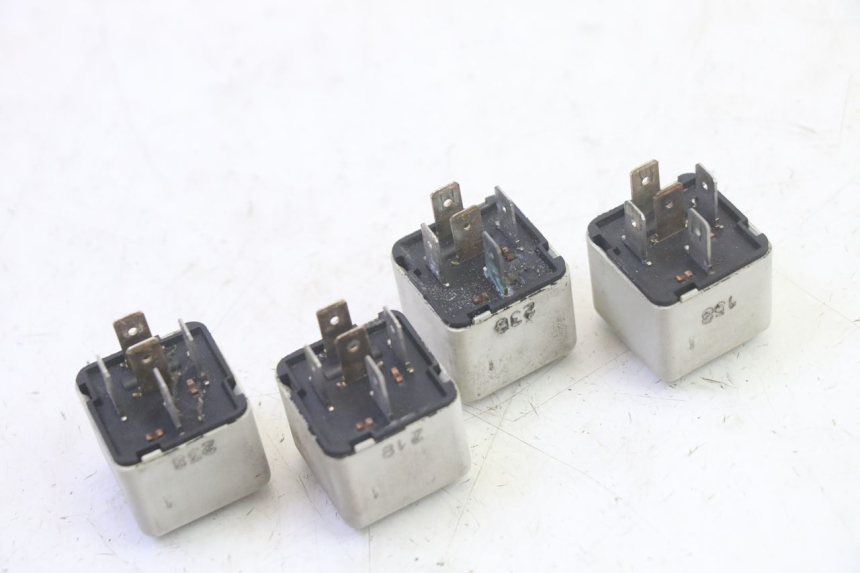 photo de ELECTRIC RELAY PIAGGIO MP3 RL 250 (2006 - 2010) - Technical close-up