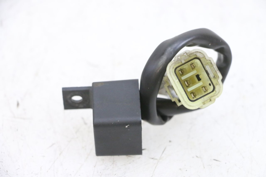 photo de RELAY PIAGGIO MP3 500 (2016 - 2018) - Component detail