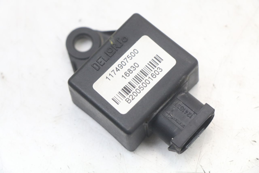 photo de ELECTRICAL RELAY PEUGEOT LUDIX 50 (2005 - 2007)