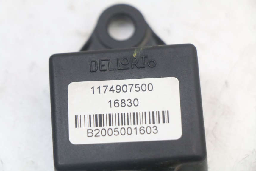 photo de ELECTRICAL RELAY PEUGEOT LUDIX 50 (2005 - 2007)