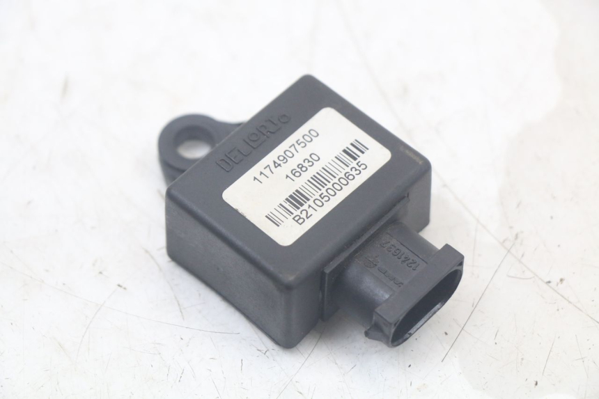 photo de ELECTRICAL RELAY PEUGEOT TKR TREKKER FURIOUS 50 (2005 - 2014)