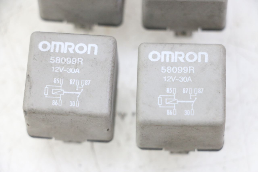 photo de ELECTRICAL RELAY PIAGGIO MP3 LT 400 (2007 - 2012)