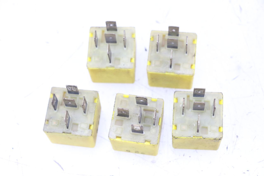 photo de ELECTRICAL RELAY PIAGGIO MP3 LT 400 (2007 - 2012)