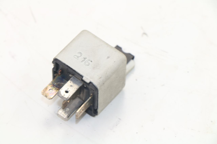 photo de ELECTRICAL RELAY PIAGGIO VESPA LX 125 (2005 - 2010)