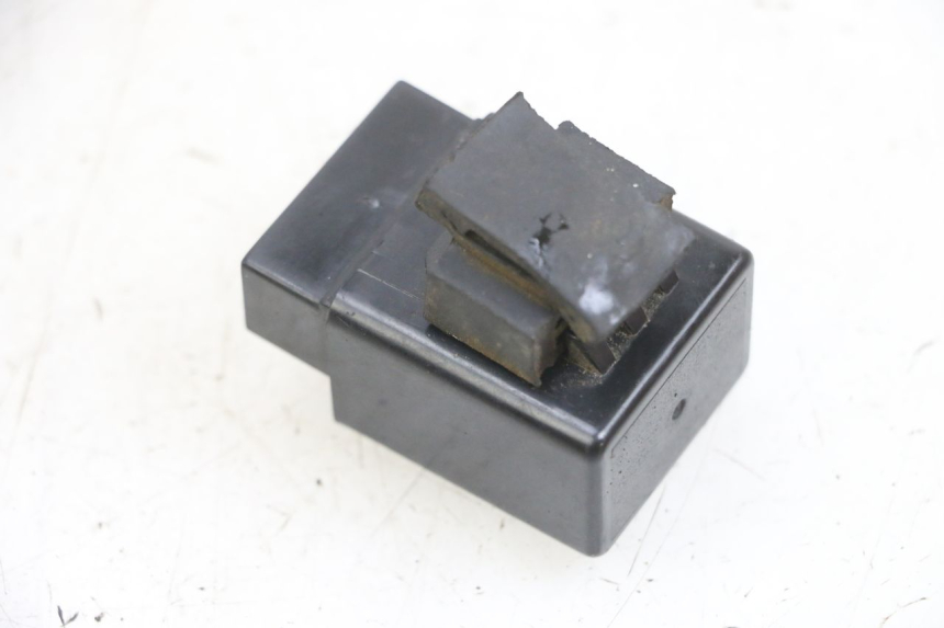 photo de ELECTRICAL RELAY TNT MOTOR ROMA 10' 4T 50 (2019 - 2022) - Zoom on usage condition