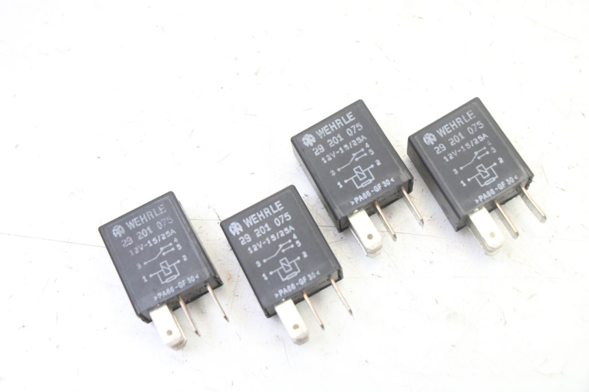 photo de RELAY PEUGEOT SATELIS 125 (2013 - 2018)