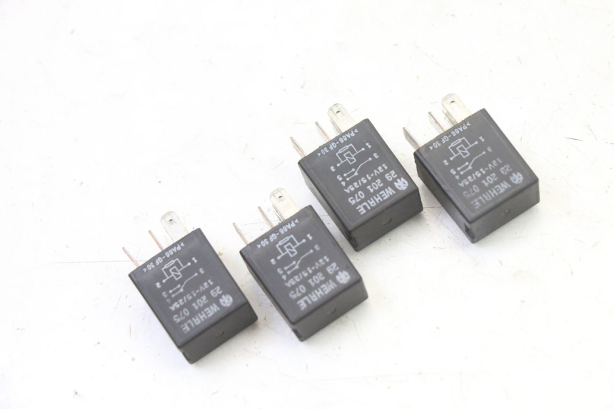 photo de RELAY PEUGEOT SATELIS 125 (2013 - 2018)
