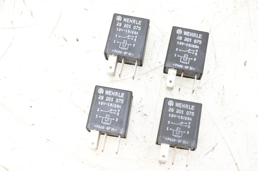 photo de RELAY PEUGEOT SATELIS 125 (2013 - 2018) - Main view