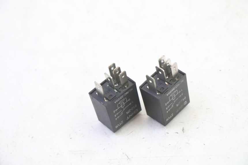 photo de ELECTRICAL RELAY PEUGEOT STREETZONE I 2T 50 (2018 - 2020)
