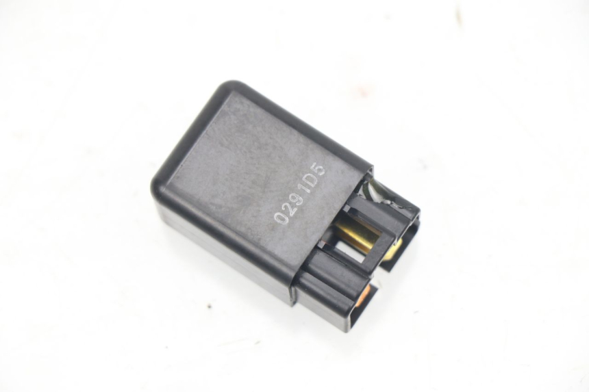 photo de RELAY SUZUKI GSR 750 (2011 - 2017)