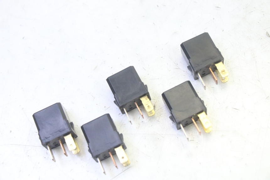 photo de ELECTRICAL RELAY YAMAHA TDM ABS 900 (2002 - 2014)